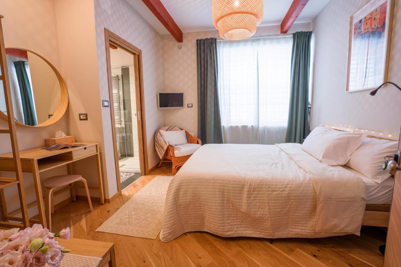 Sa Domo E Giuanne E Giuanna Bed and Breakfast Bosa Buitenkant foto