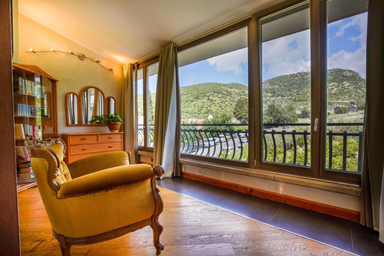 Sa Domo E Giuanne E Giuanna Bed and Breakfast Bosa Buitenkant foto